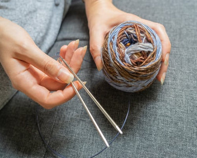 How to Choose Knitting Yarn for Beginners