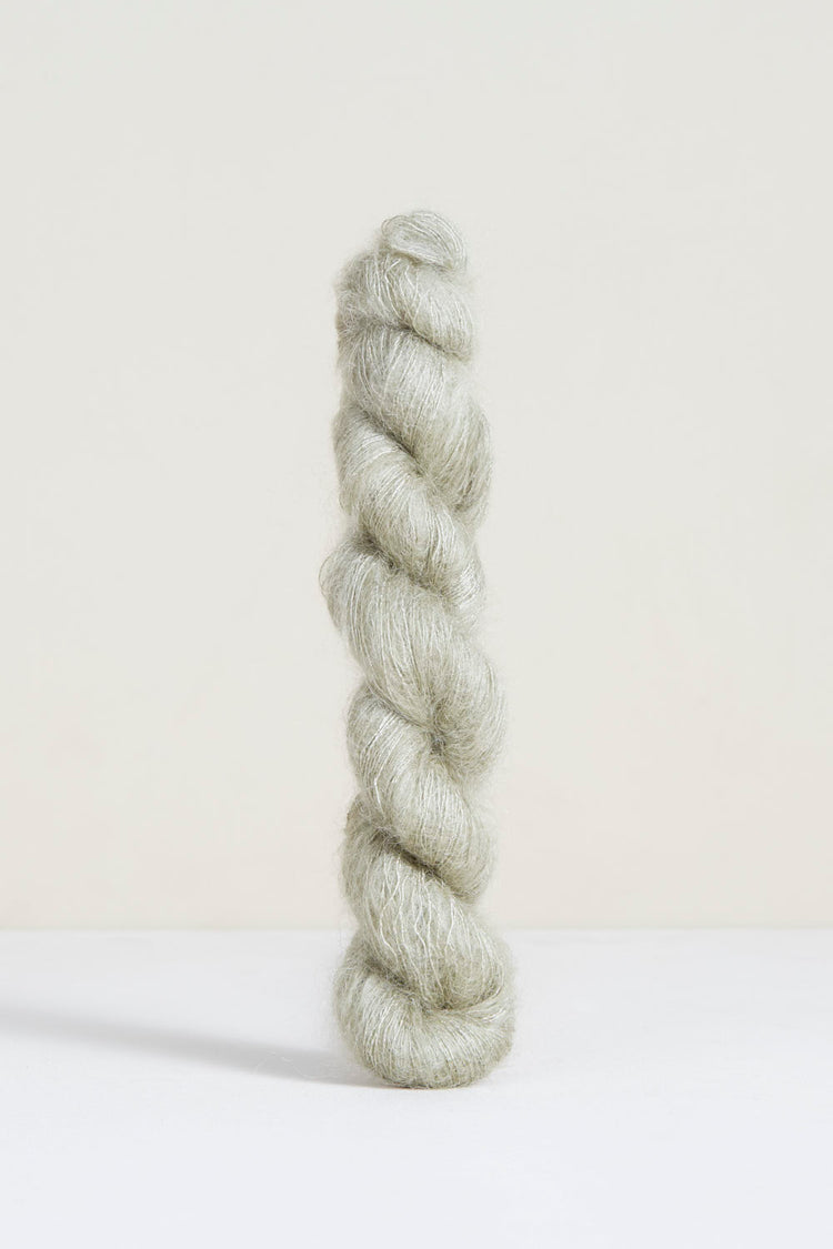 Urth Yarns Bonmoher Lace Yarn