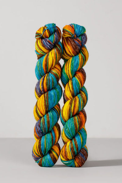 Urth Yarns Gusto Wool Echoes Fingering Yarn