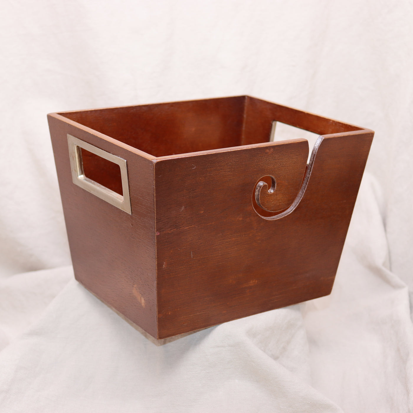 Dean Hood Wood Yarn Box