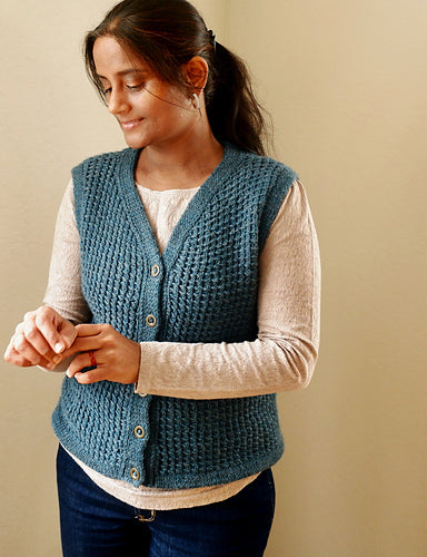 Mika Vest Class