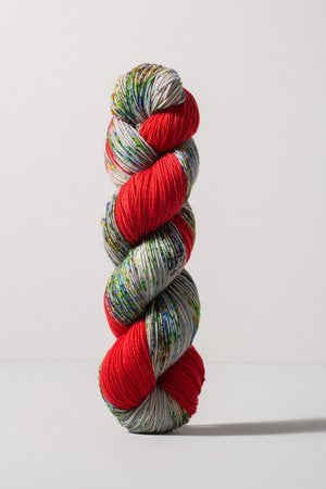 Urth Yarns Carmen Gusto Wool Hand Dyed Sock Merino Nylon Knitting Yarn
