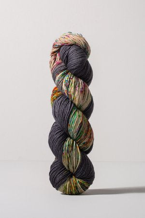 Urth Yarns Carmen Gusto Wool Hand Dyed Sock Merino Nylon Knitting Yarn