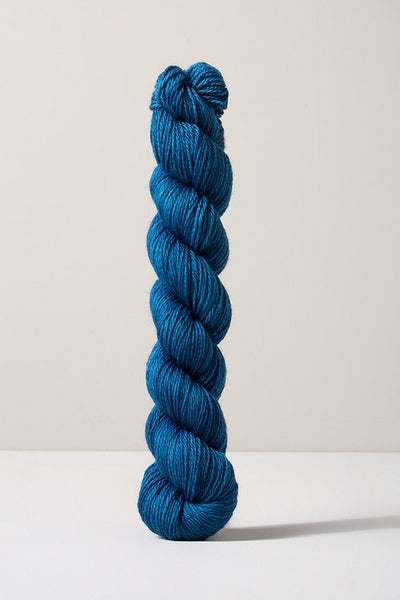 Urth Yarns 16 Fingering Merino Knitting Yarn