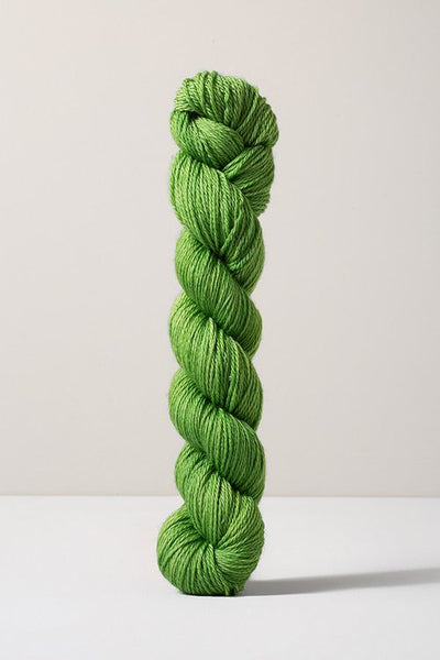 Urth Yarns 16 Fingering Merino Knitting Yarn