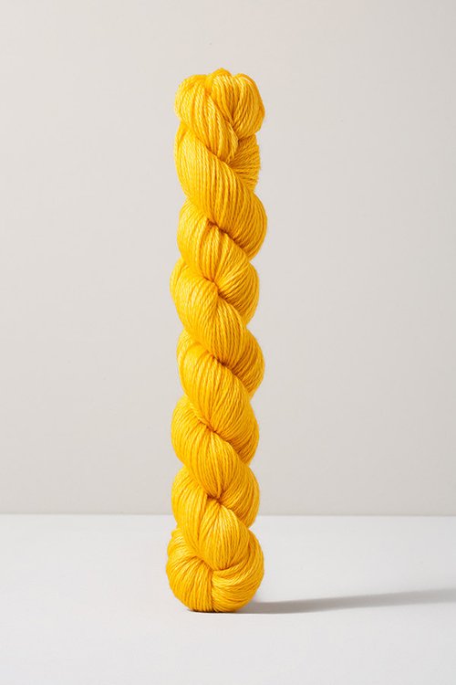 Urth Yarns 16 Fingering Merino Knitting Yarn