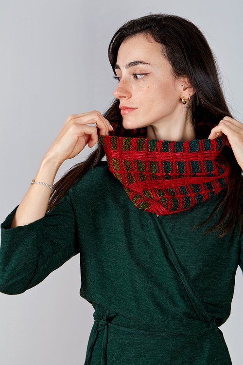 Urth Yarns Yule Plaid Kit